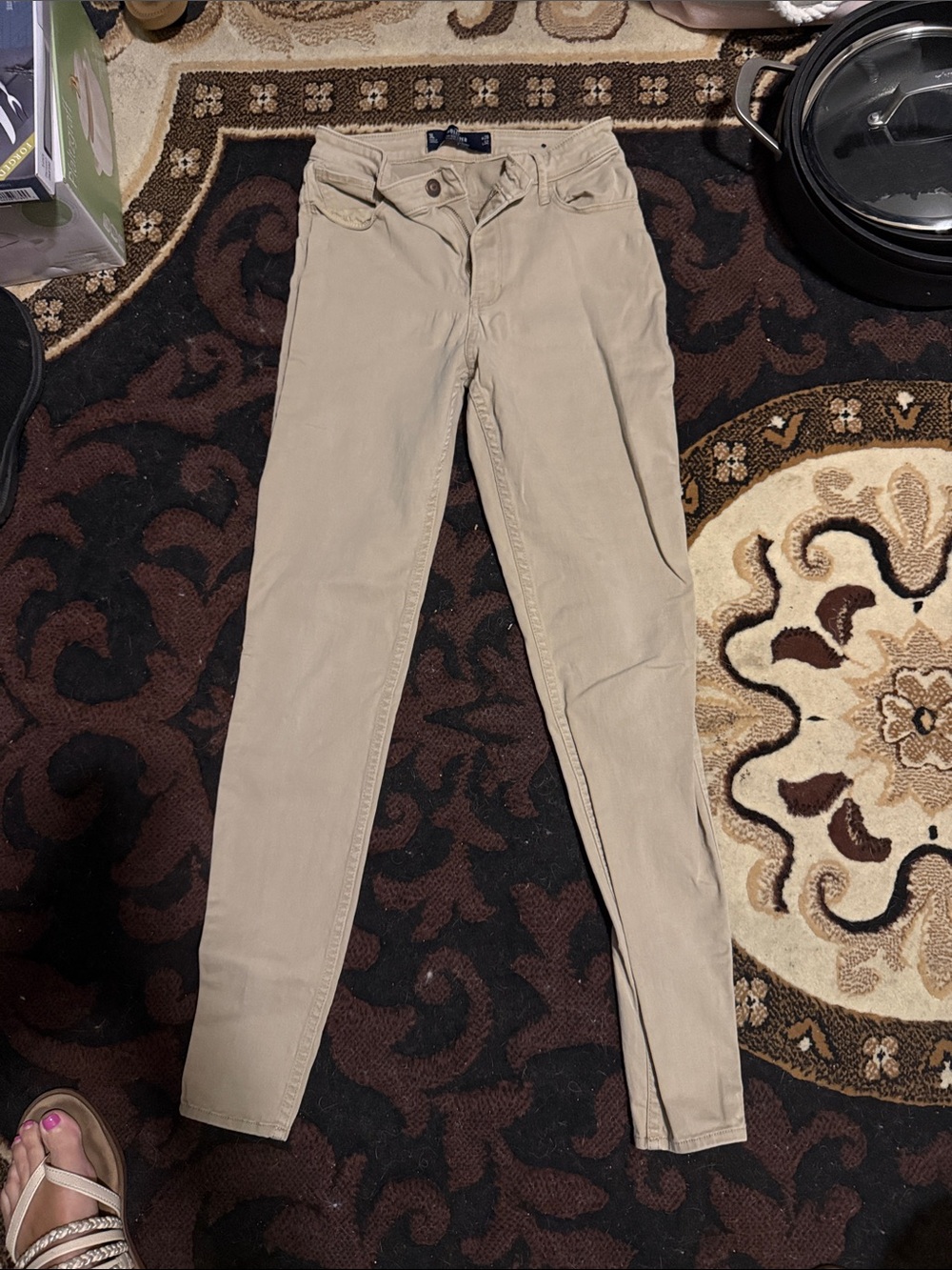 Hollister Skinny Pants in Light Tan
